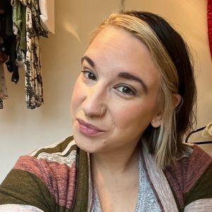 Meet your Posher, Chelsey